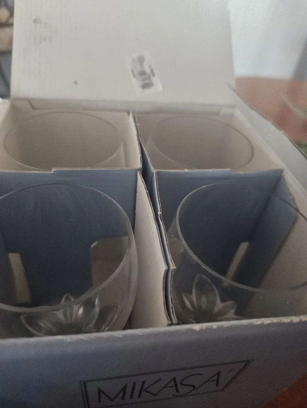 Mikasa La Belle Set Of 4 Wine Glasses Never Used